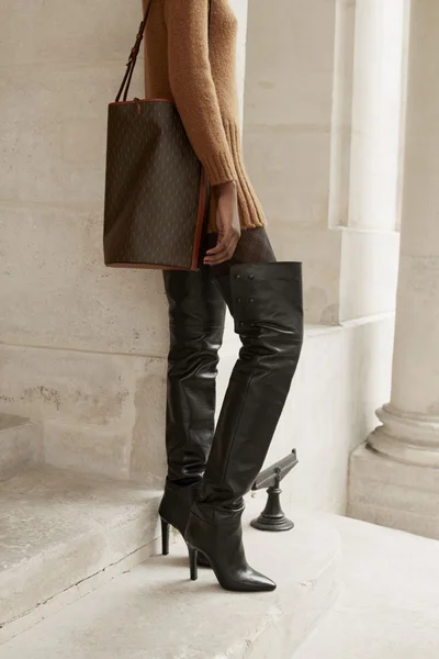 Look 48